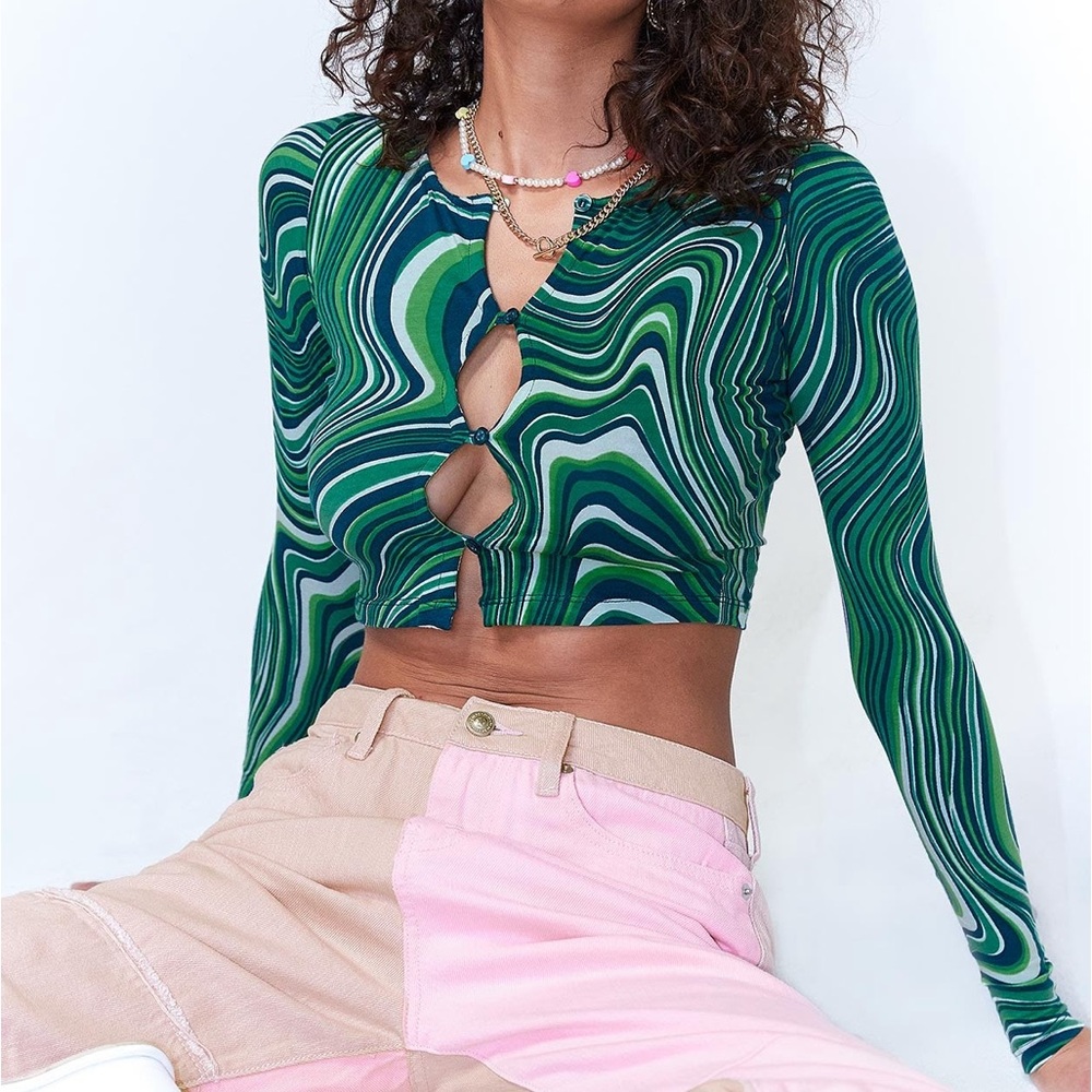 Motel Rocks Sarah Crop Top in 70’s Ripple Green